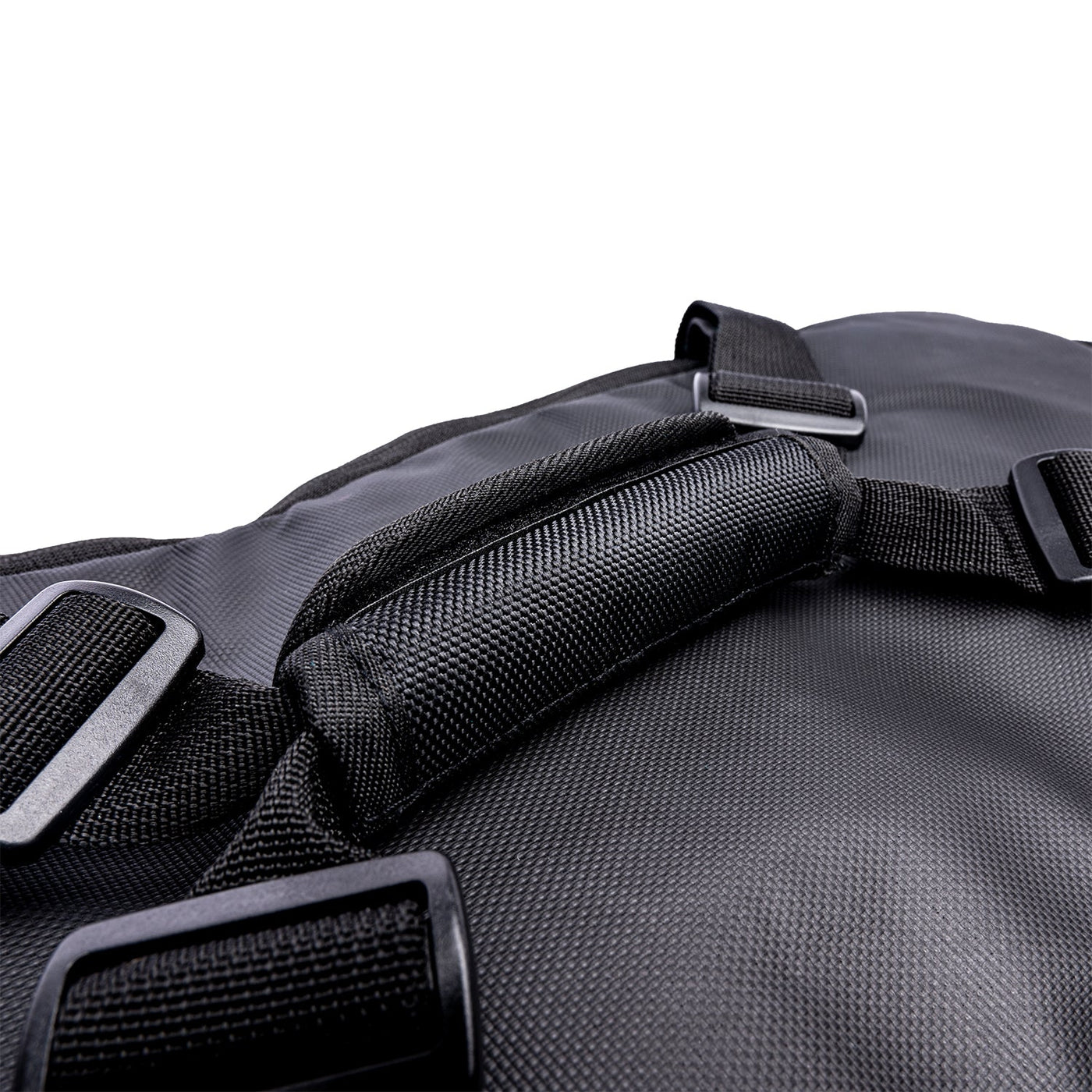 Tour v3 Duffel - Nova